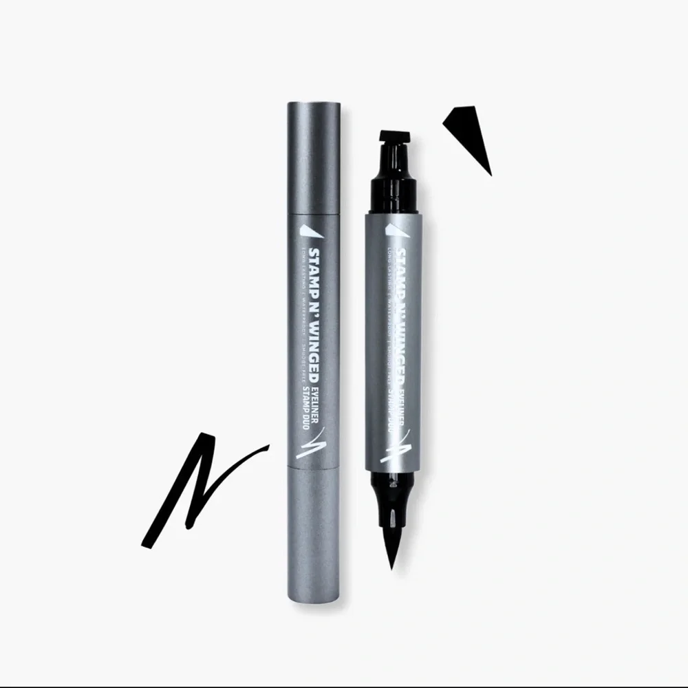 OZ LAB  Stamp N'Winged - Eyeliner Pen and Stamp 2 in 1 NIB (True Black)